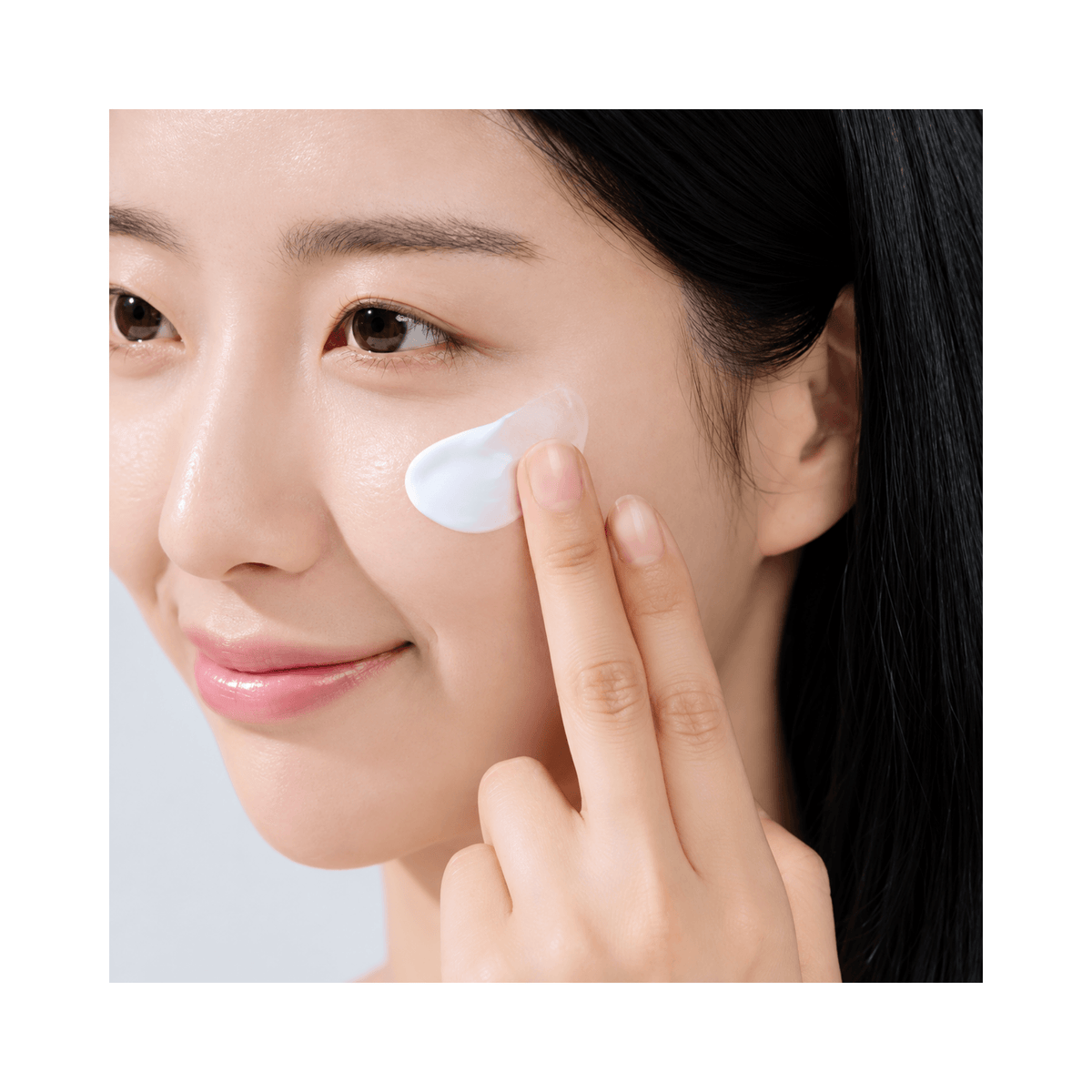 Skin1004 - Madagascar Centella Air-Fit Suncream Light