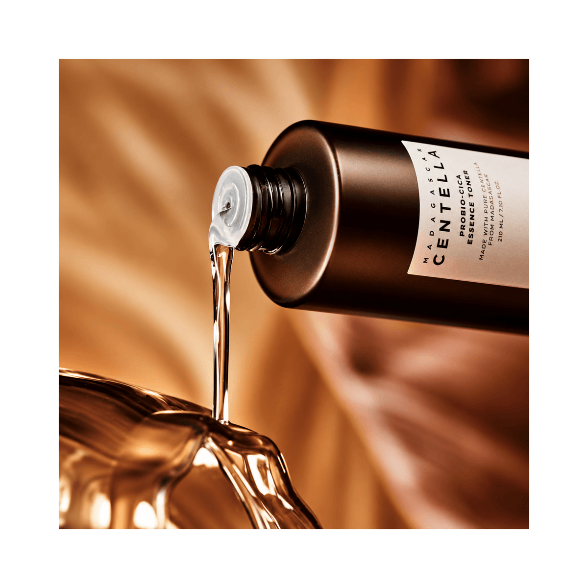 Skin1004 - Madagascar Centella Probio-Cica Essence Toner